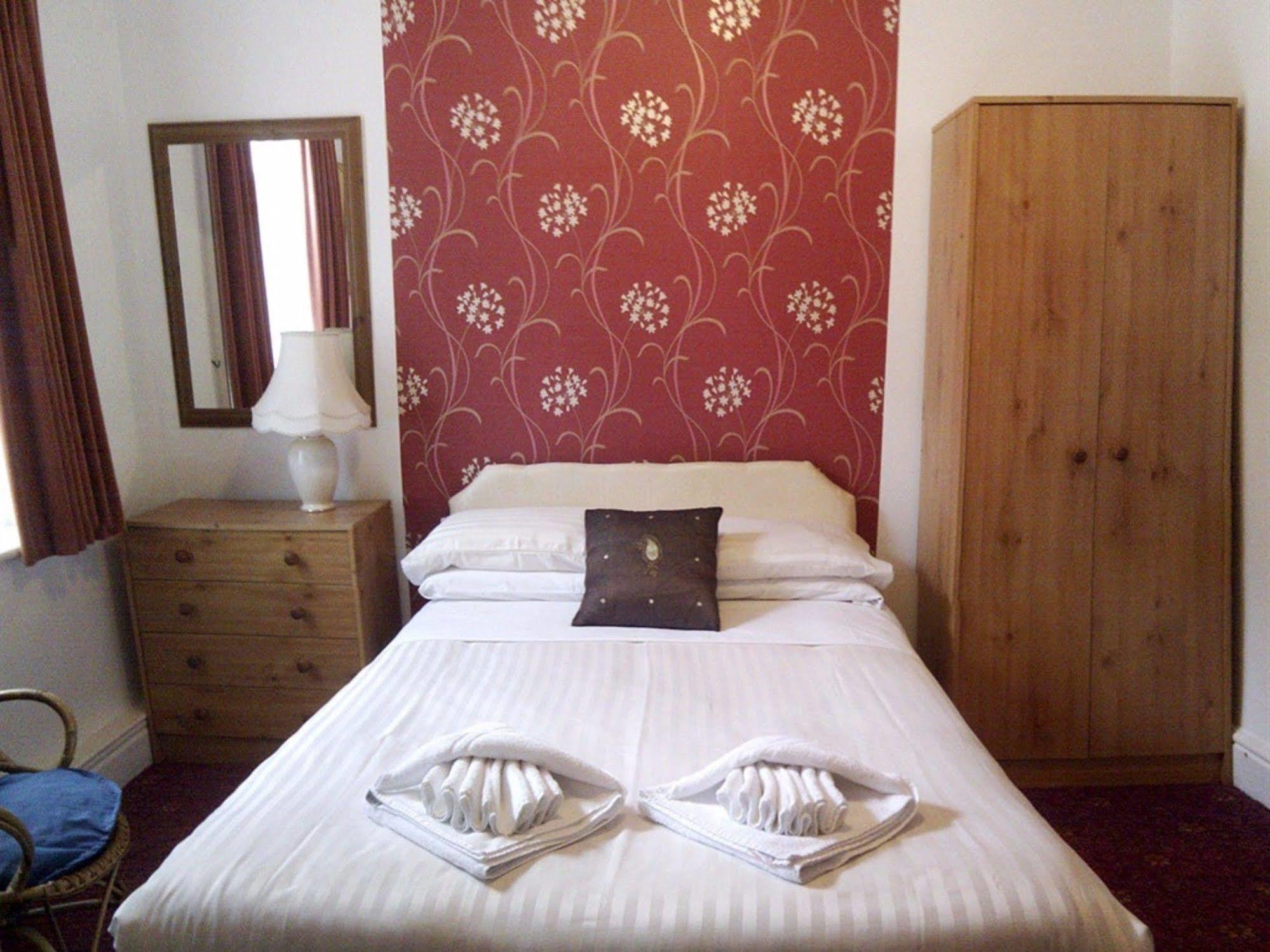 The Highfield Private Hotel Blackpool Eksteriør billede