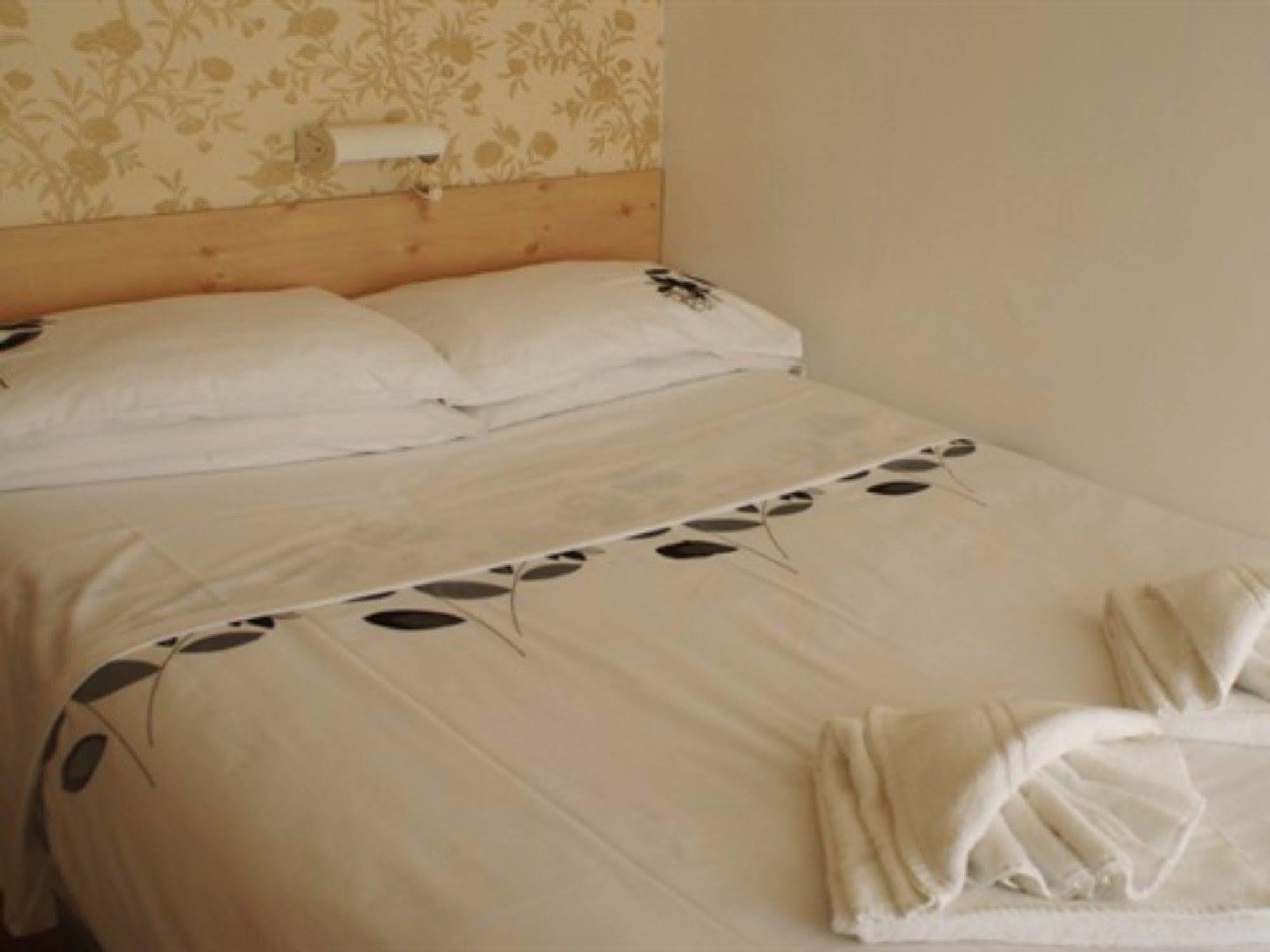 The Highfield Private Hotel Blackpool Eksteriør billede