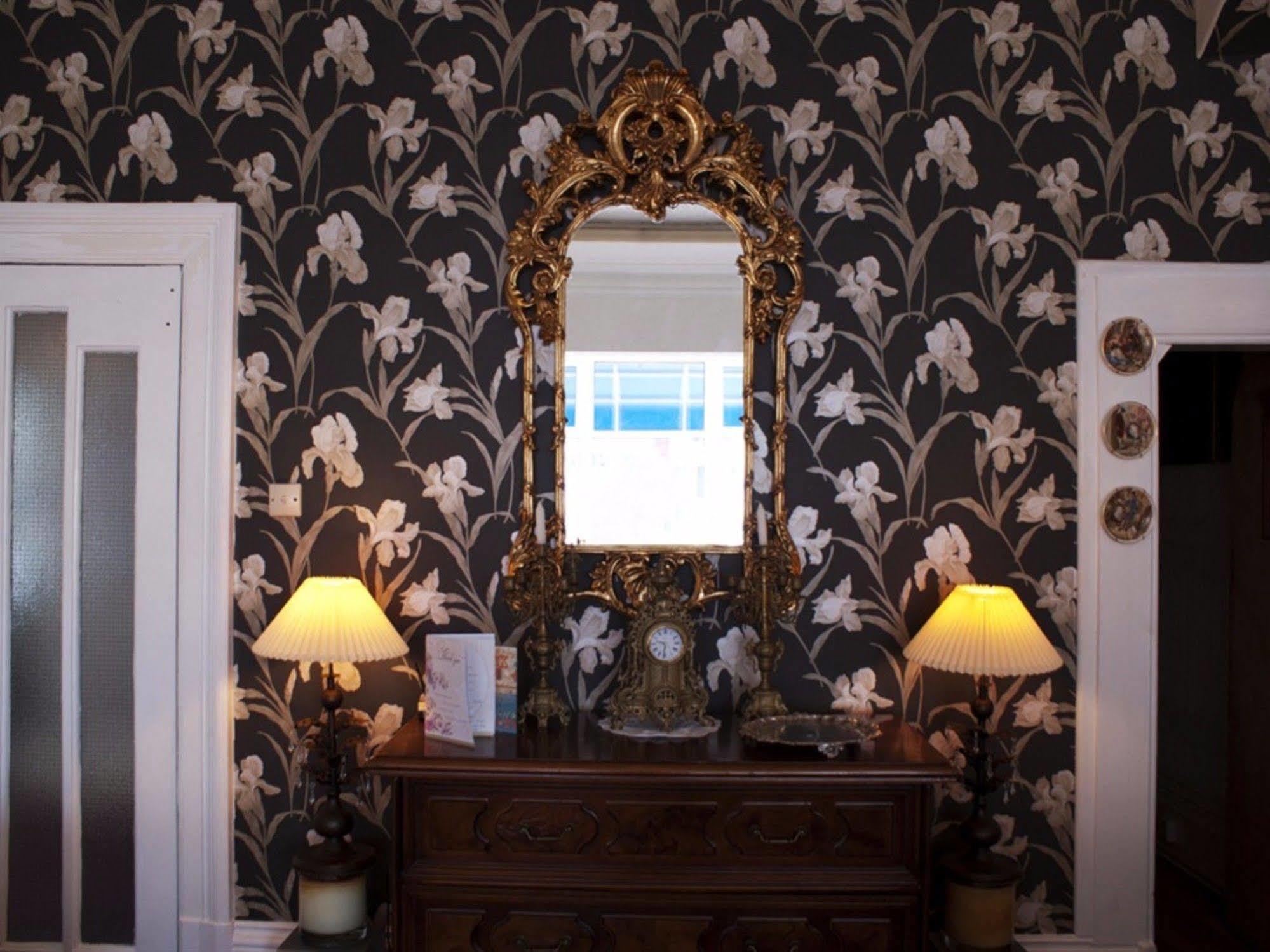 The Highfield Private Hotel Blackpool Eksteriør billede