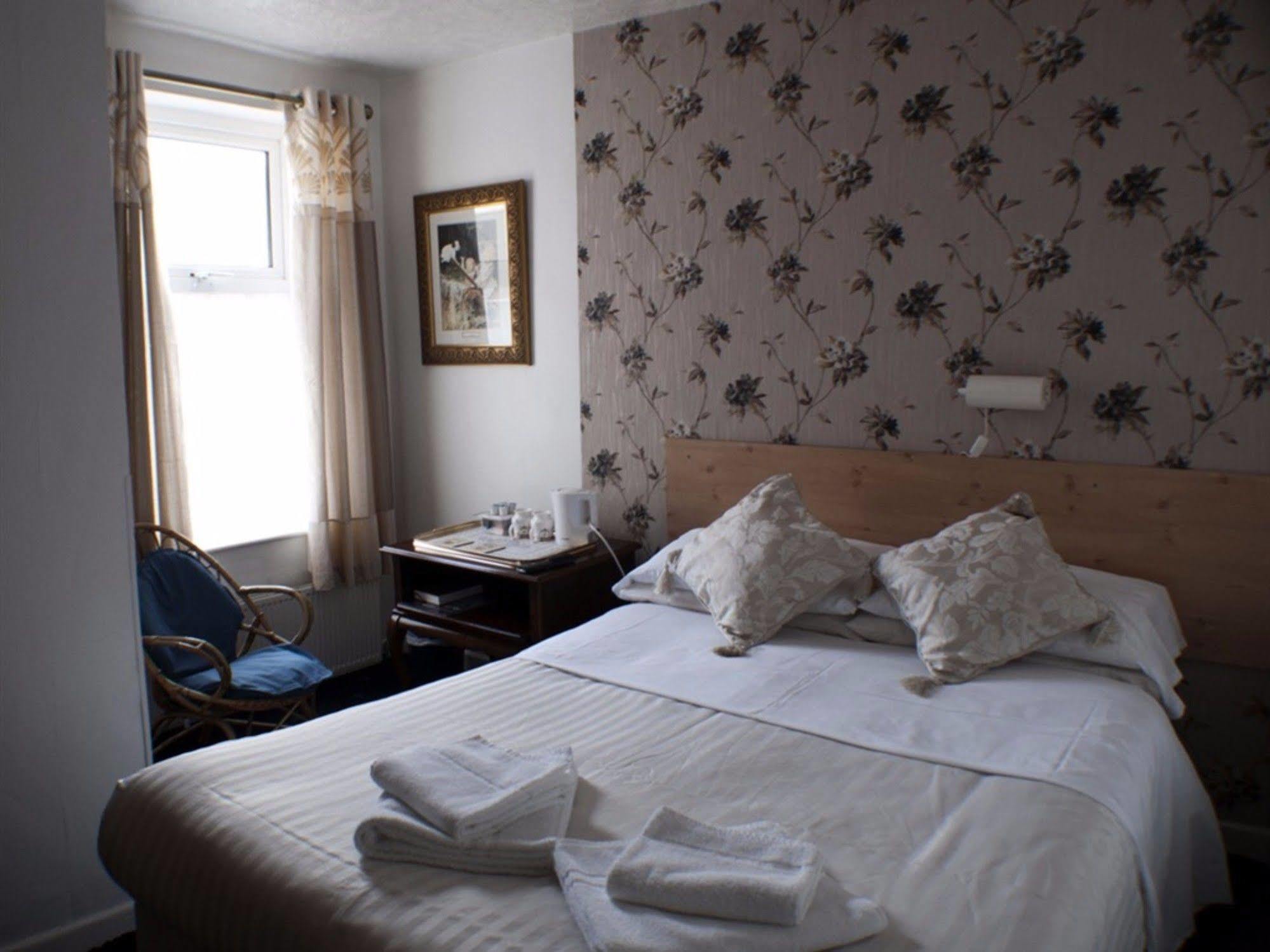 The Highfield Private Hotel Blackpool Eksteriør billede